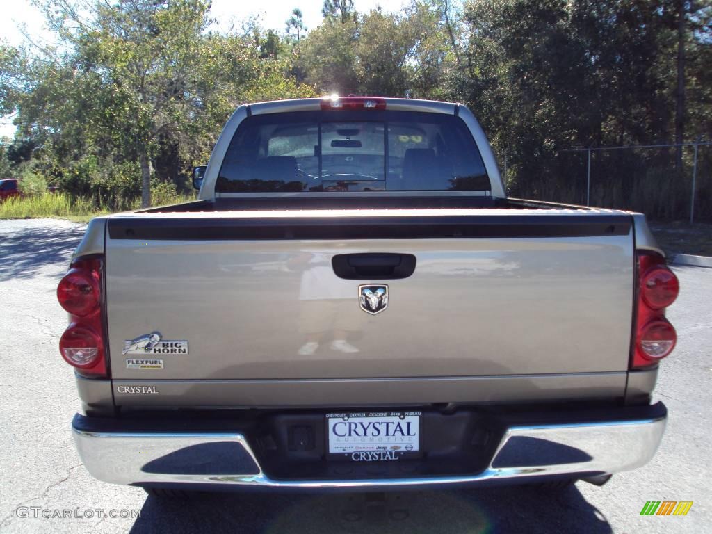 2008 Ram 1500 Big Horn Edition Quad Cab - Light Khaki Metallic / Khaki photo #7