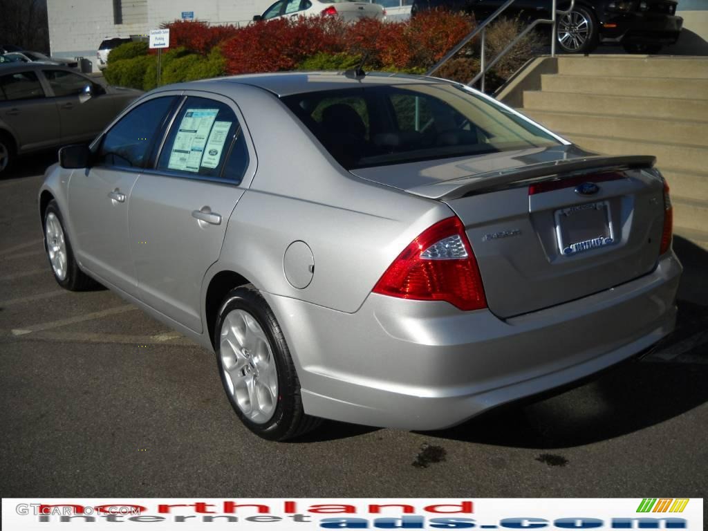 2010 Fusion SE - Brilliant Silver Metallic / Medium Light Stone photo #9