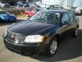 Brilliant Black Crystal Pearl - Avenger SXT Photo No. 1