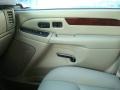 White Diamond - Escalade EXT AWD Photo No. 17