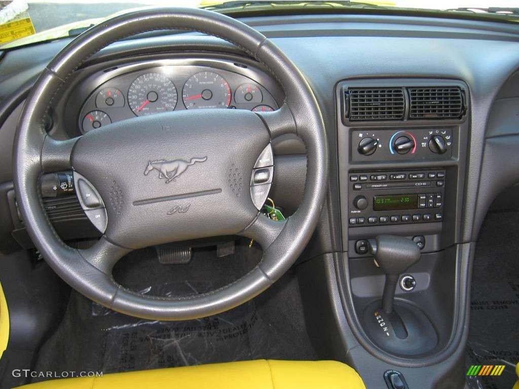 2002 Mustang GT Convertible - Zinc Yellow / Dark Charcoal photo #12