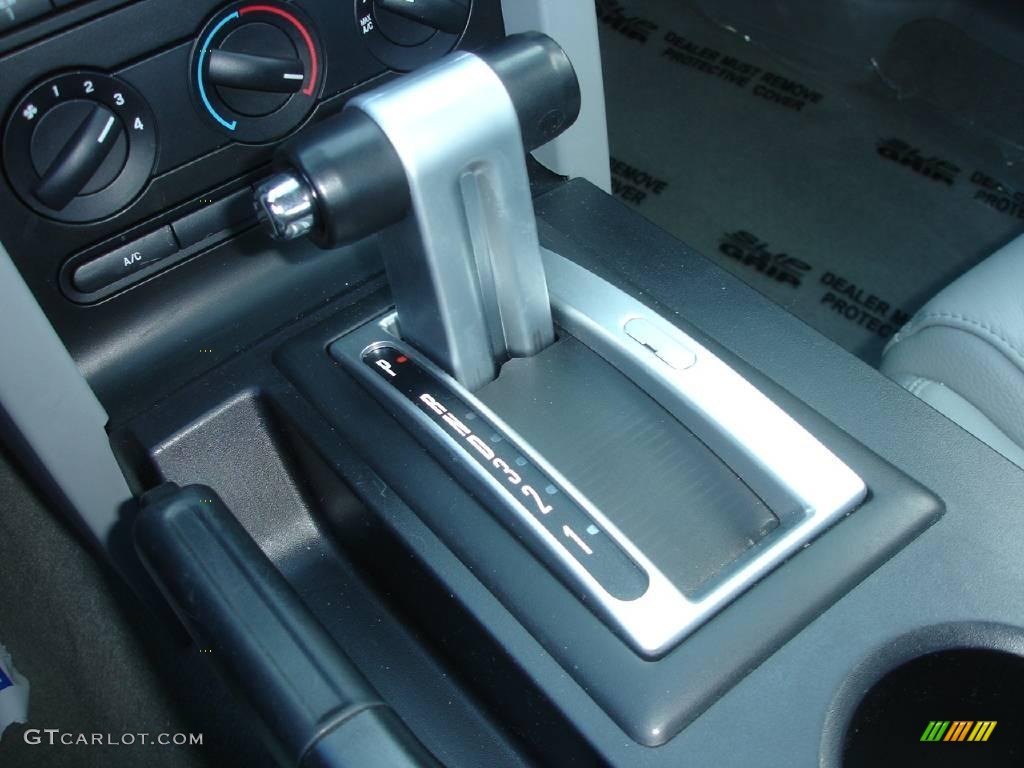 2006 Mustang GT Premium Coupe - Tungsten Grey Metallic / Light Graphite photo #16