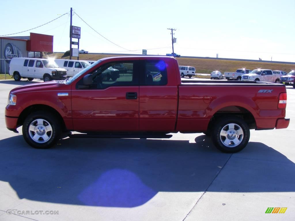 2006 F150 STX SuperCab - Bright Red / Medium Flint photo #2