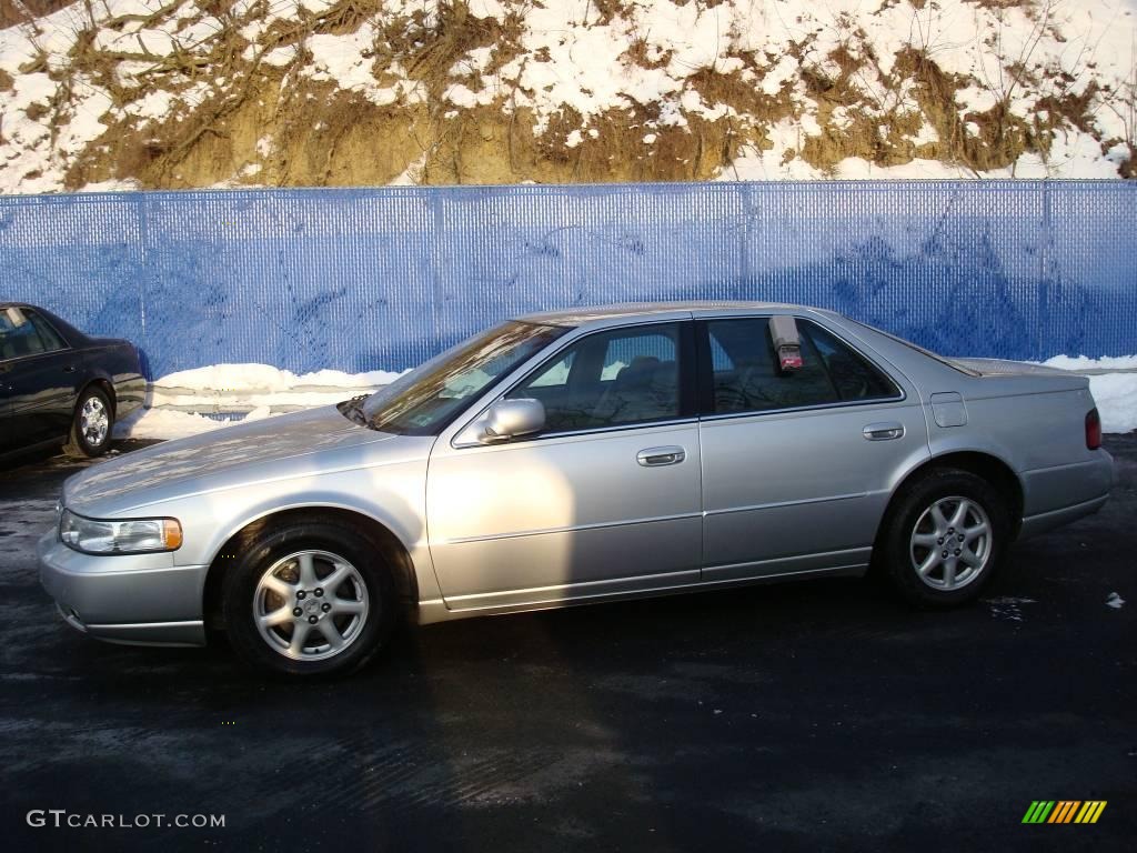 2003 Seville SLS - Sterling Silver / Dark Gray photo #1