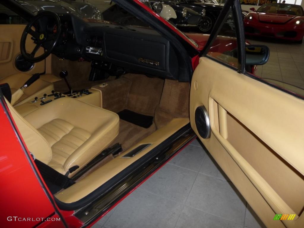 Tan Interior 1983 Ferrari BB 512i Standard BB 512i Model Photo #21758041