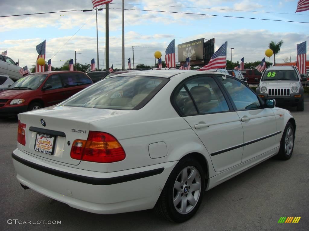 2005 3 Series 325i Sedan - Alpine White / Sand photo #3