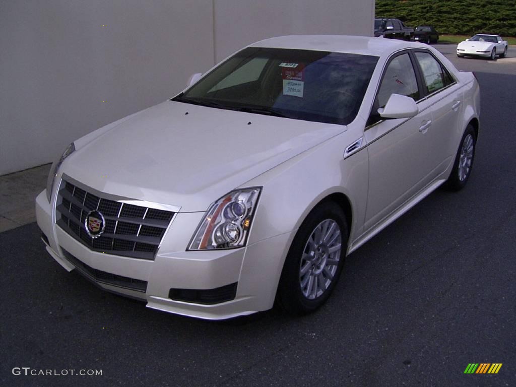 2010 CTS 3.0 Sedan - White Diamond Tricoat / Cashmere/Cocoa photo #1