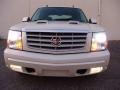 White Diamond - Escalade EXT AWD Photo No. 4