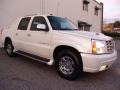 White Diamond - Escalade EXT AWD Photo No. 6