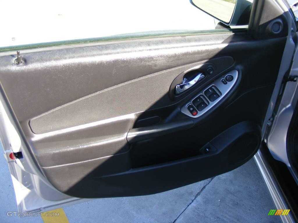2006 Malibu Maxx LT Wagon - Silverstone Metallic / Ebony Black photo #36