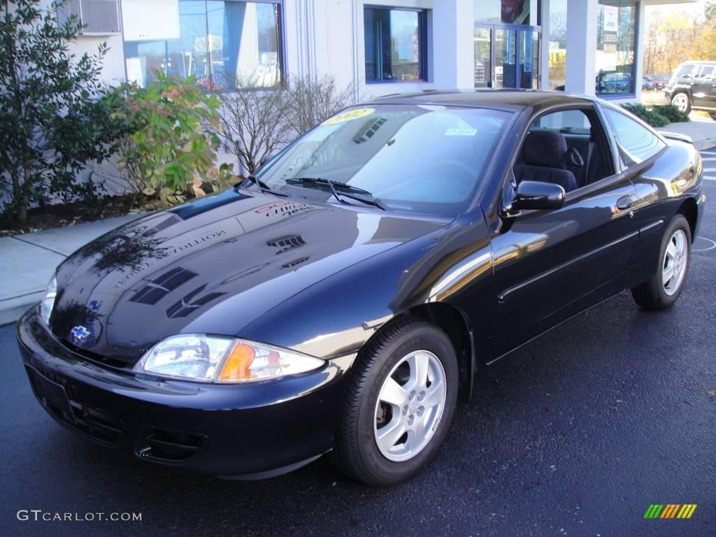 2002 Cavalier LS Coupe - Black / Graphite photo #3
