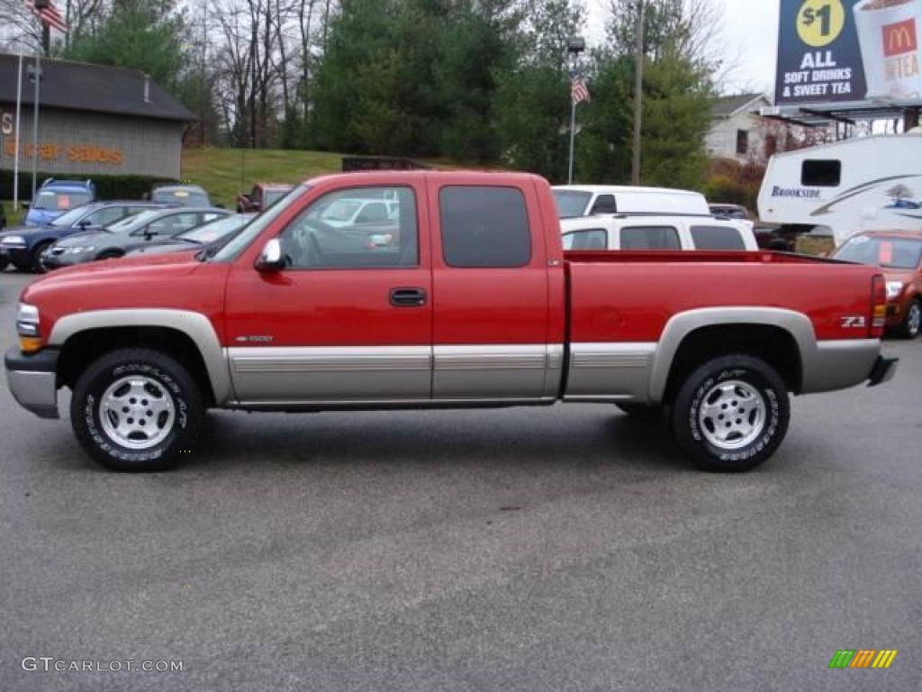 2001 Silverado 1500 LS Extended Cab 4x4 - Victory Red / Graphite photo #3