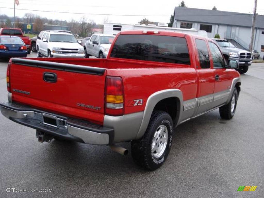 2001 Silverado 1500 LS Extended Cab 4x4 - Victory Red / Graphite photo #6