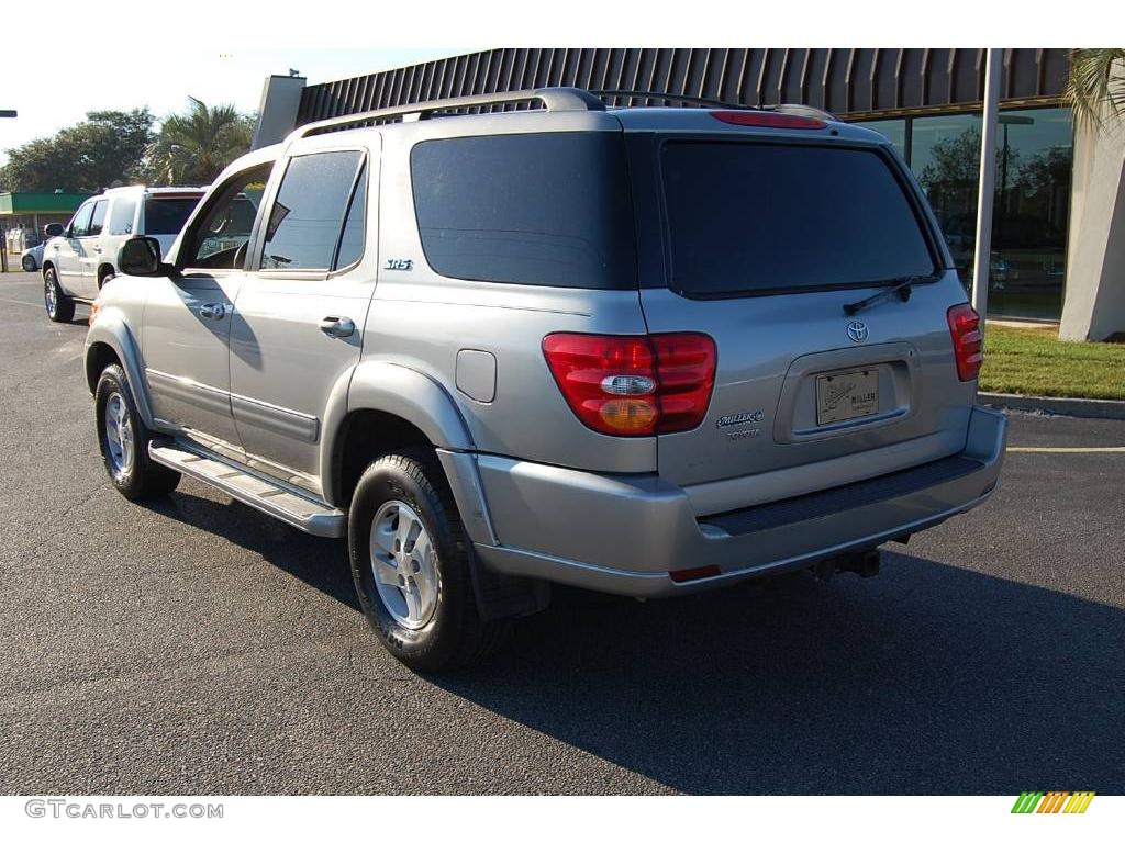 2004 Sequoia SR5 - Silver Sky Metallic / Charcoal photo #19