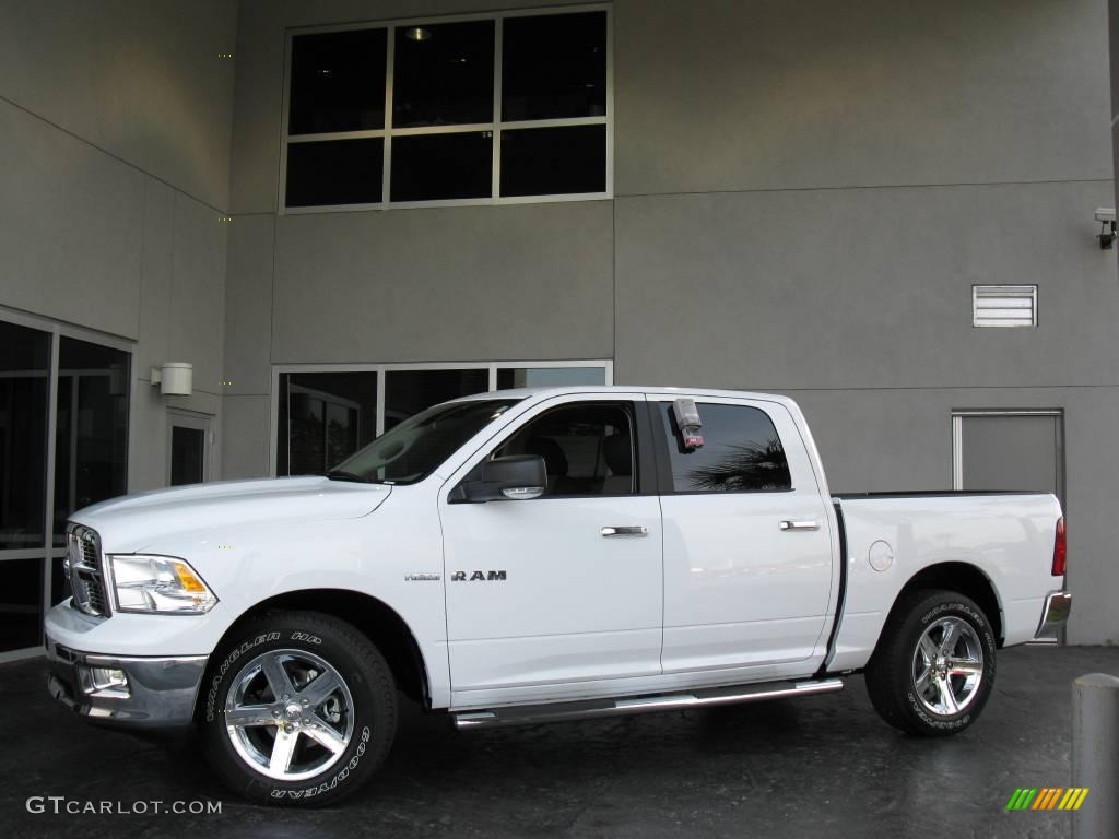 2010 Ram 1500 Big Horn Crew Cab - Stone White / Dark Slate/Medium Graystone photo #6