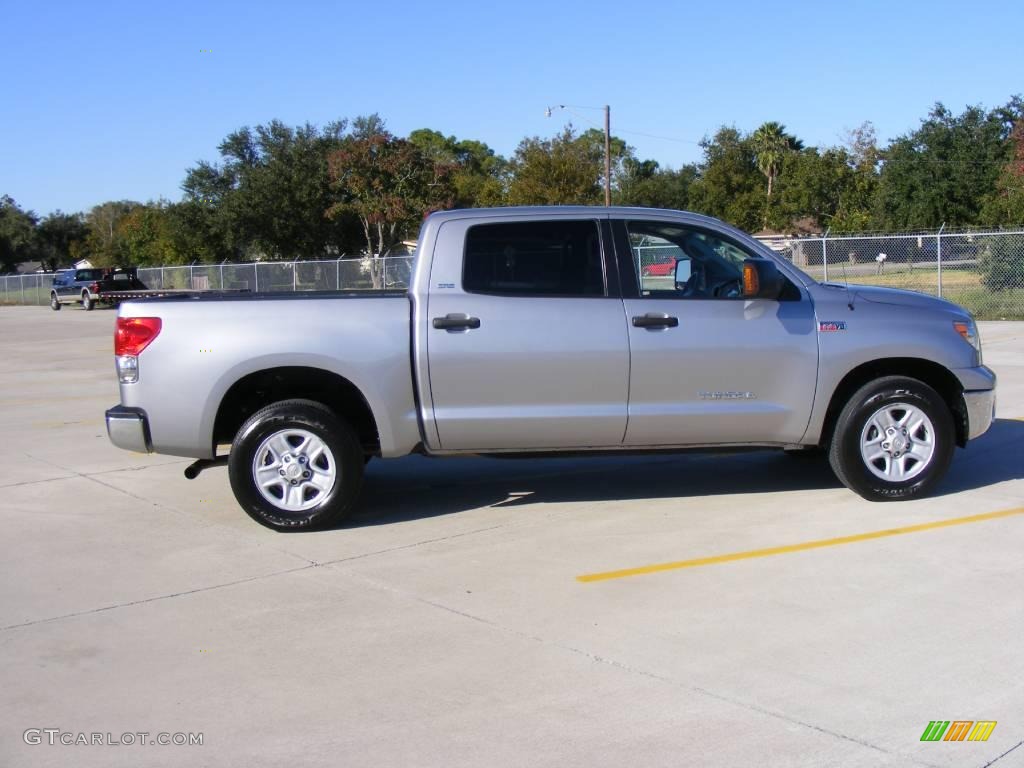 2007 Tundra SR5 CrewMax - Silver Sky Metallic / Graphite Gray photo #2