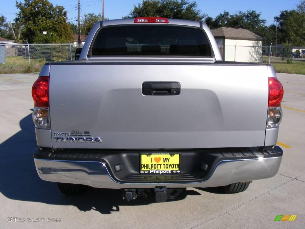 2007 Tundra SR5 CrewMax - Silver Sky Metallic / Graphite Gray photo #4