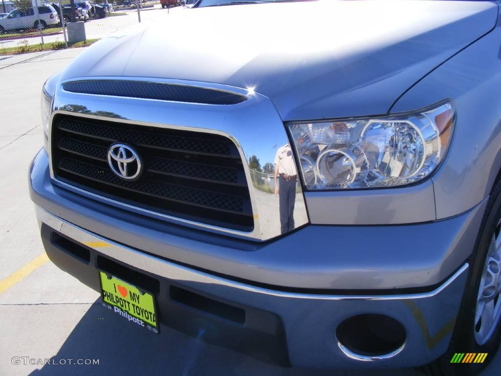 2007 Tundra SR5 CrewMax - Silver Sky Metallic / Graphite Gray photo #12