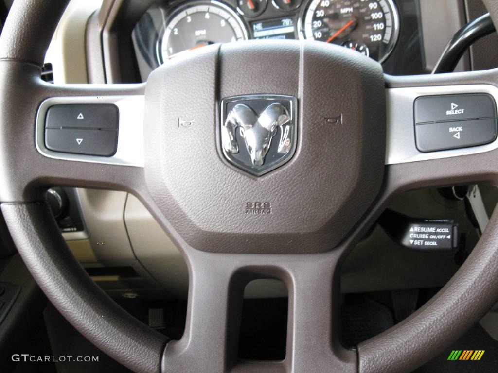 2010 Ram 1500 SLT Quad Cab - Austin Tan Pearl / Light Pebble Beige/Bark Brown photo #18