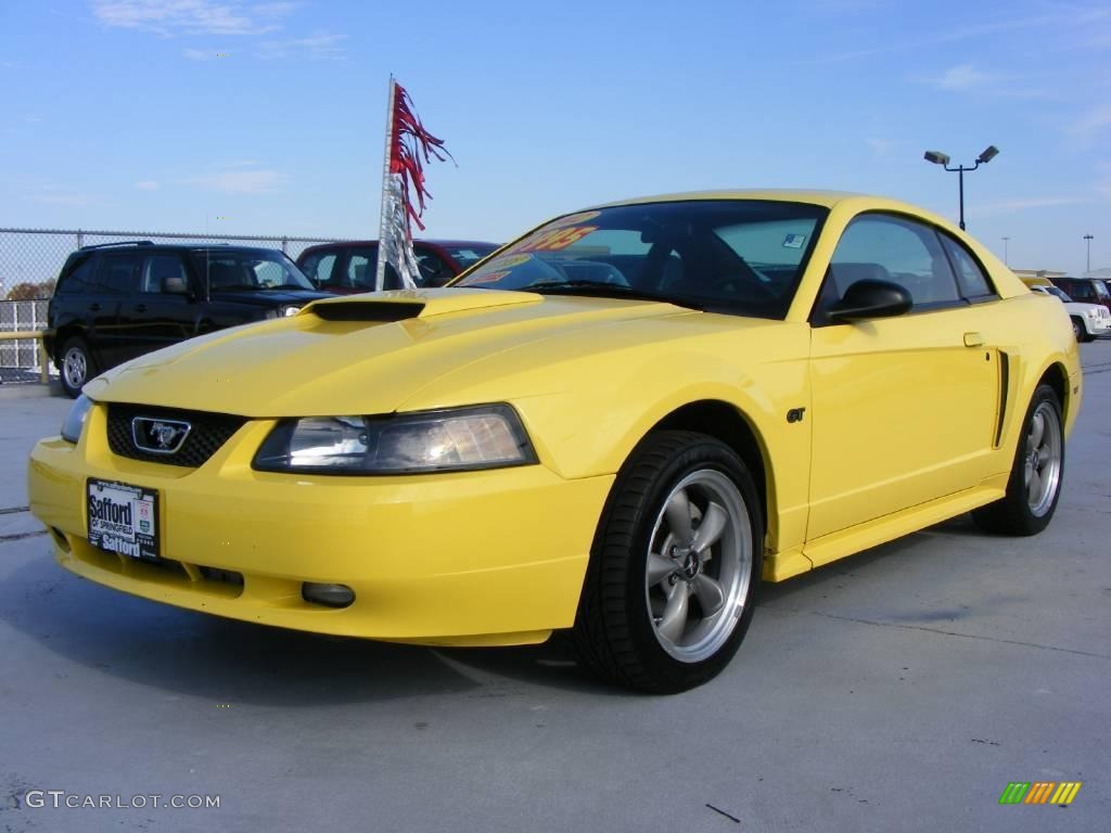 2002 Mustang GT Coupe - Zinc Yellow / Dark Charcoal photo #1