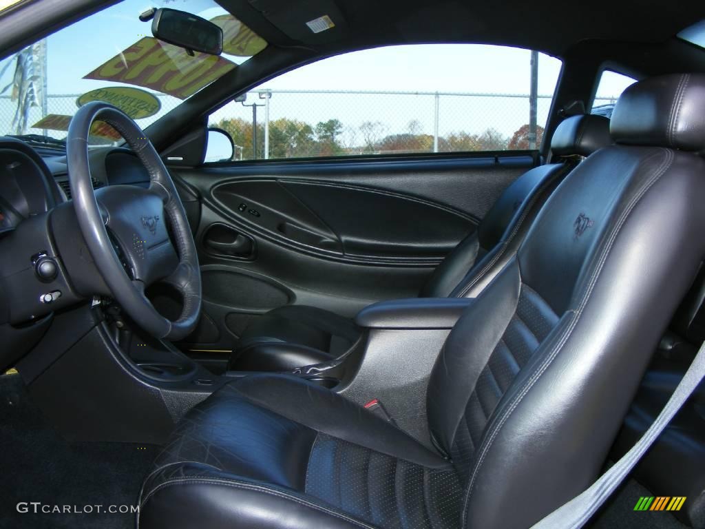 2002 Mustang GT Coupe - Zinc Yellow / Dark Charcoal photo #13