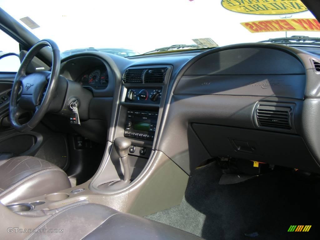 2002 Mustang GT Coupe - Zinc Yellow / Dark Charcoal photo #16