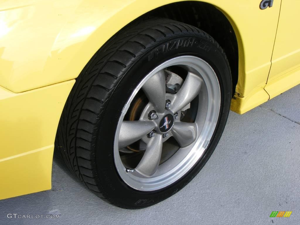 2002 Mustang GT Coupe - Zinc Yellow / Dark Charcoal photo #29