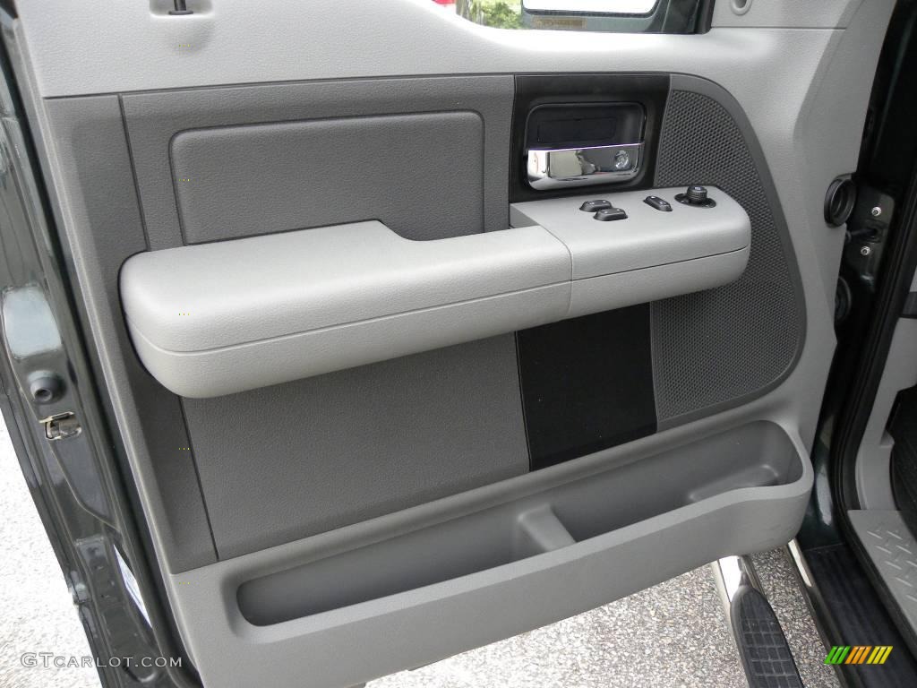 2005 F150 XLT Regular Cab 4x4 - Aspen Green Metallic / Medium Flint Grey photo #6