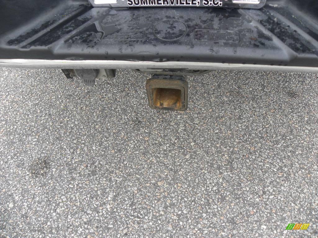 2005 F150 XLT Regular Cab 4x4 - Aspen Green Metallic / Medium Flint Grey photo #11