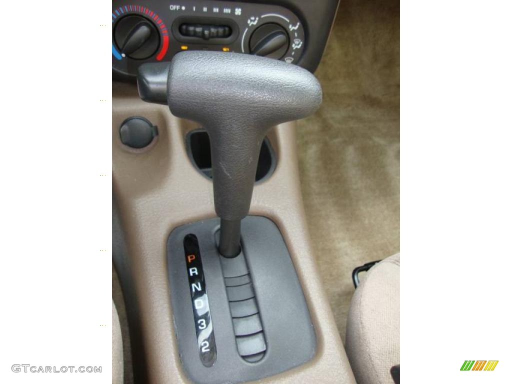 2000 S Series SL2 Sedan - Gold / Tan photo #15