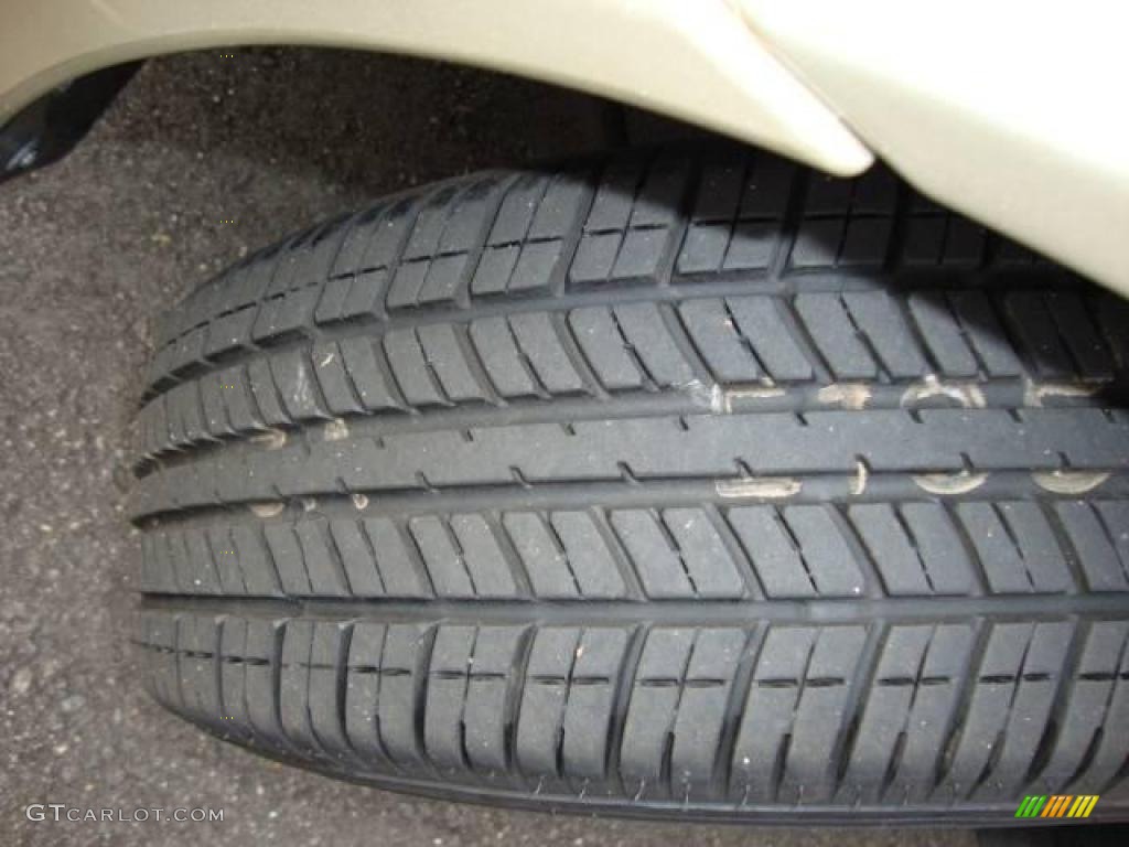 2000 S Series SL2 Sedan - Gold / Tan photo #19