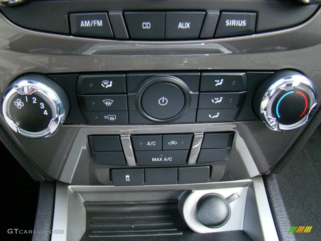 2010 Fusion Sport - Brilliant Silver Metallic / Charcoal Black/Sport Black photo #24