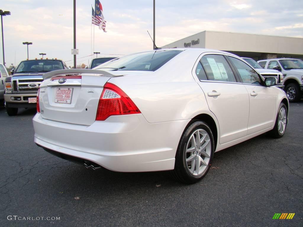 2010 Fusion SEL - White Platinum Tri-coat Metallic / Charcoal Black photo #3