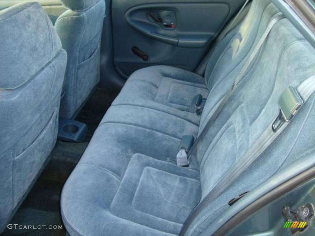 1997 Achieva SL Sedan - Medium Sea Green Metallic / Blue photo #10