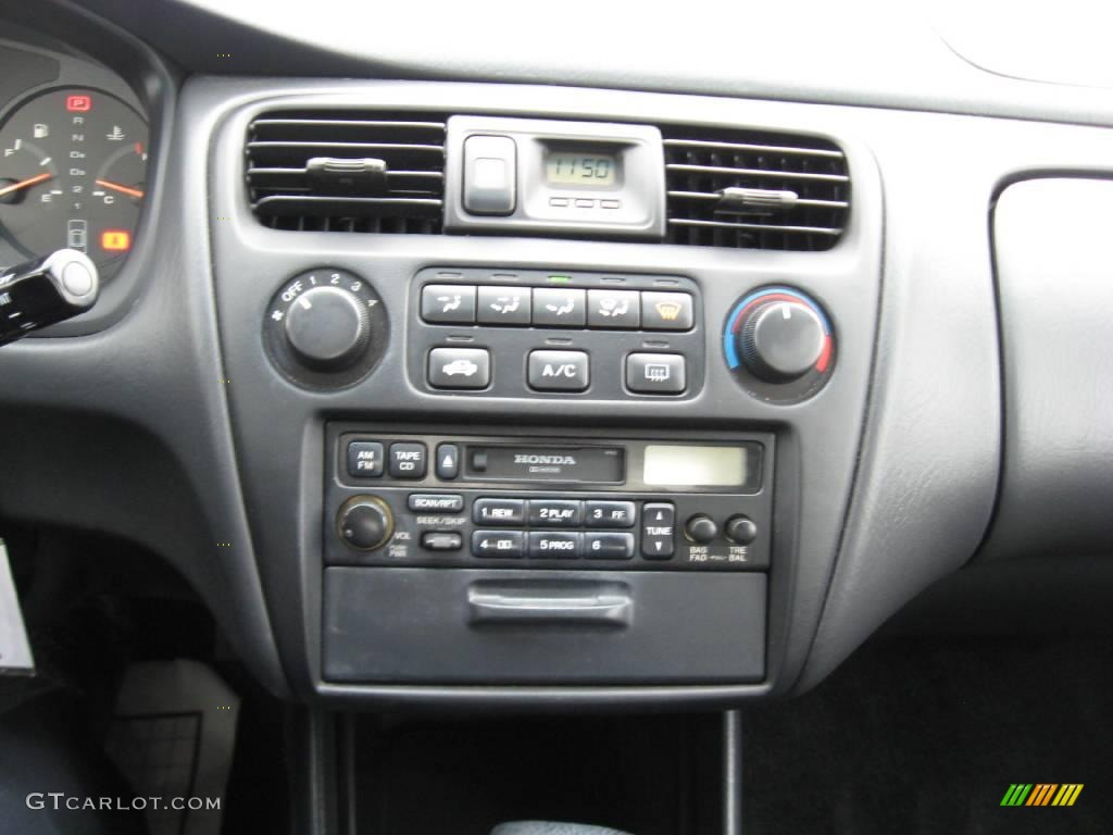 1999 Accord LX Coupe - Satin Silver Metallic / Charcoal photo #26