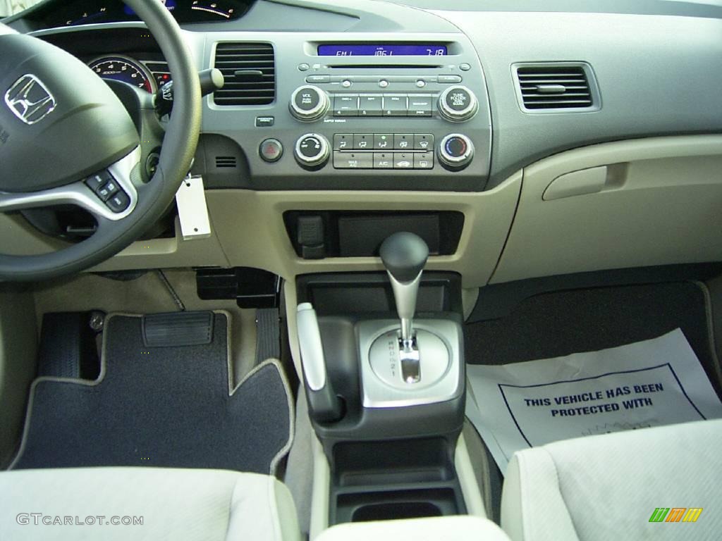 2010 Civic LX Sedan - Urban Titanium Metallic / Gray photo #24