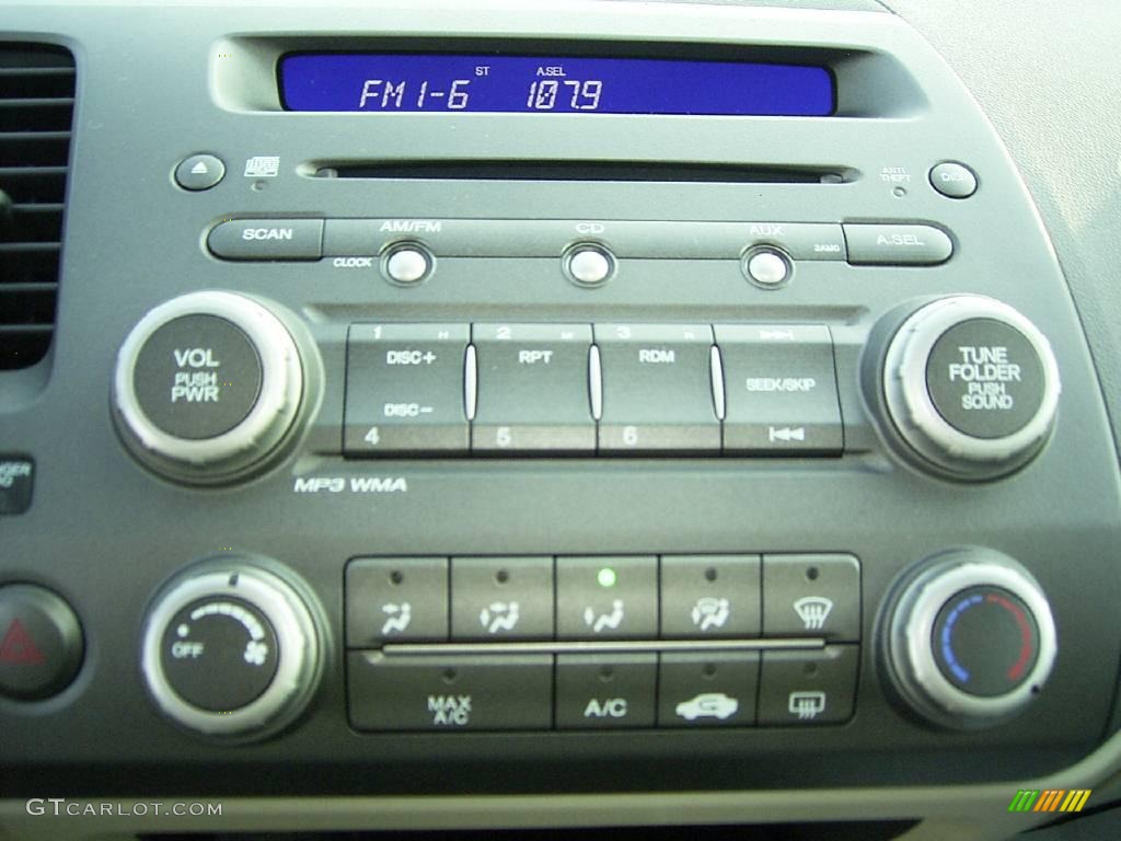 2010 Civic LX Sedan - Urban Titanium Metallic / Gray photo #26