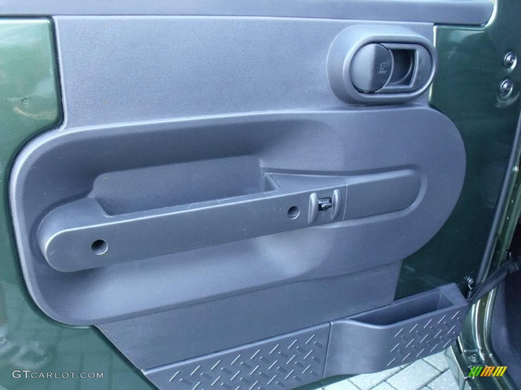 2009 Wrangler Unlimited X - Jeep Green Metallic / Dark Slate Gray/Medium Slate Gray photo #12