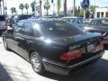 Black - E 320 Sedan Photo No. 5