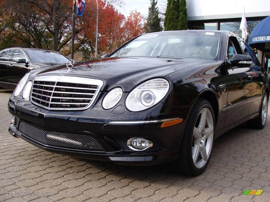 2008 E 550 4Matic Sedan - Black / Black photo #1