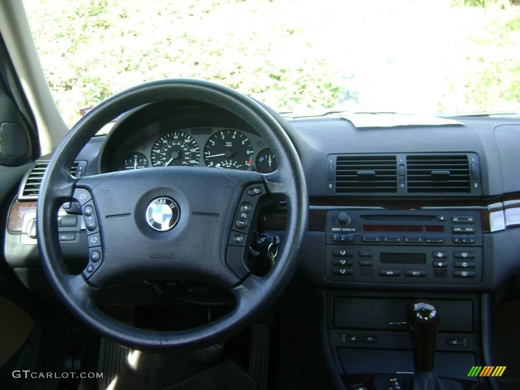 2003 3 Series 325i Sedan - Jet Black / Natural Brown photo #14