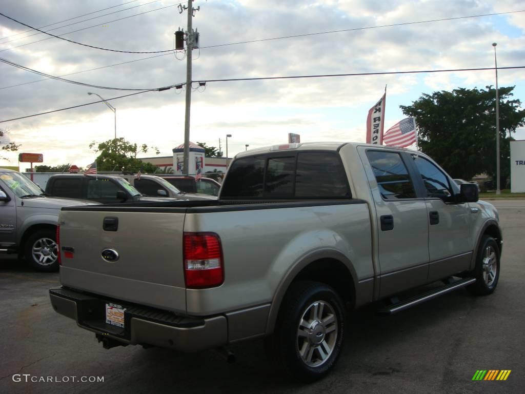 2006 F150 Lariat SuperCrew - Smokestone Metallic / Tan photo #4