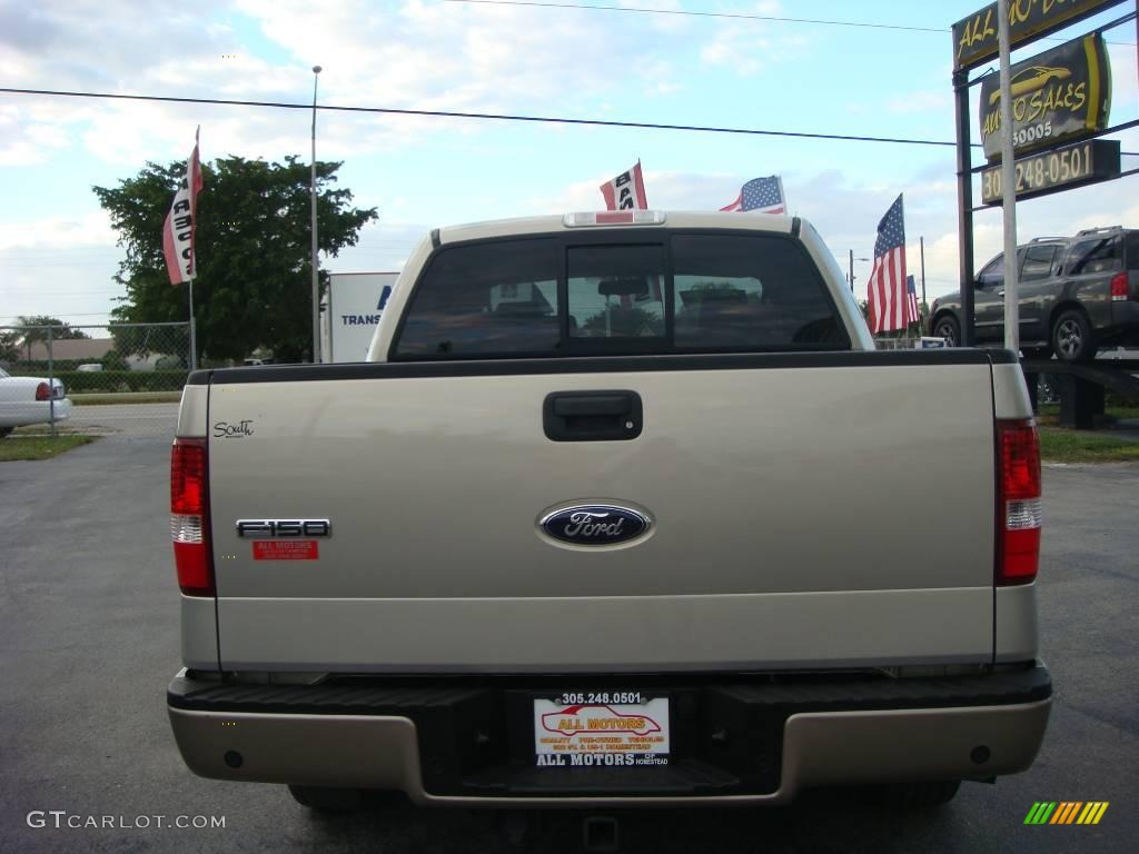 2006 F150 Lariat SuperCrew - Smokestone Metallic / Tan photo #5