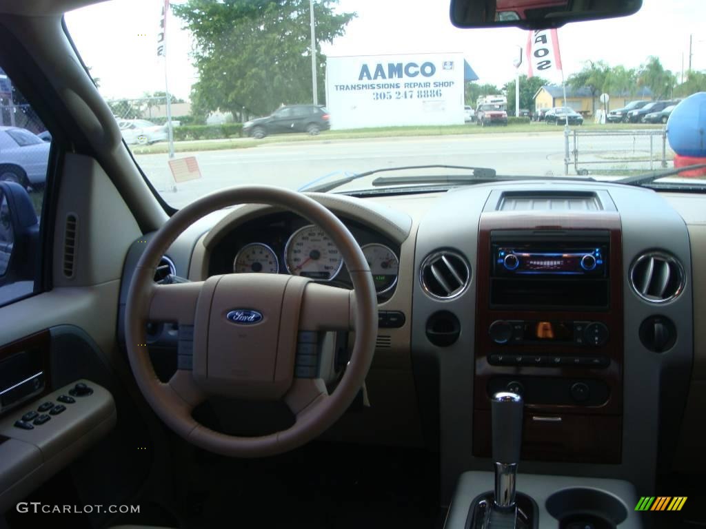 2006 F150 Lariat SuperCrew - Smokestone Metallic / Tan photo #16