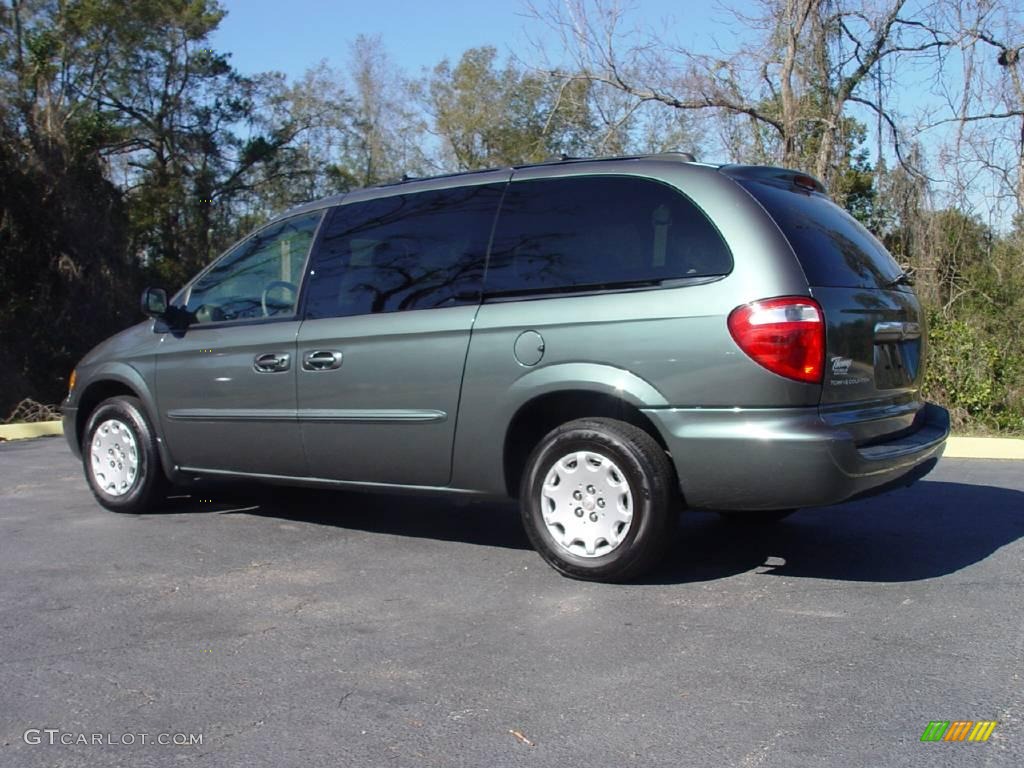2003 Town & Country LX - Onyx Green Pearl / Taupe photo #5