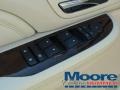 White Diamond - Escalade ESV AWD Photo No. 16