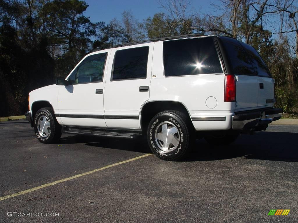 1999 Tahoe LT 4x4 - Summit White / Neutral photo #5