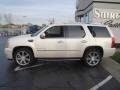 White Diamond - Escalade AWD Photo No. 7