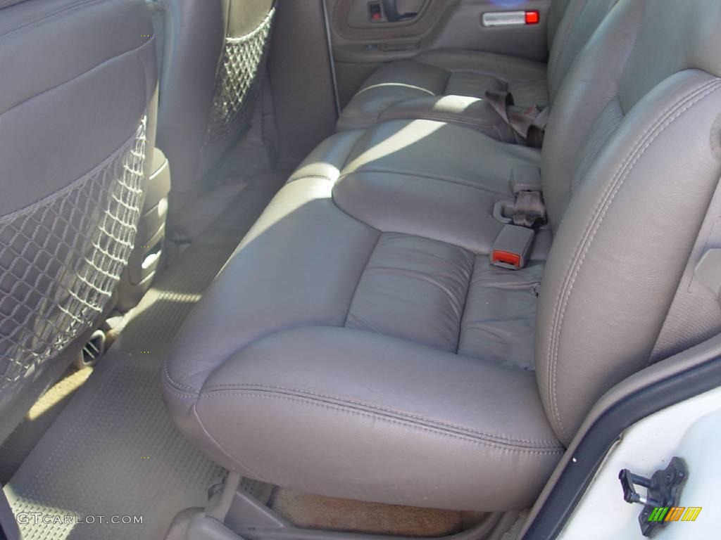 1999 Tahoe LT 4x4 - Summit White / Neutral photo #11