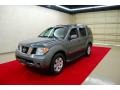 Storm Grey Metallic - Pathfinder LE Photo No. 3
